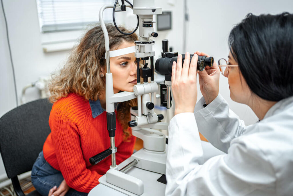 routine eye exam